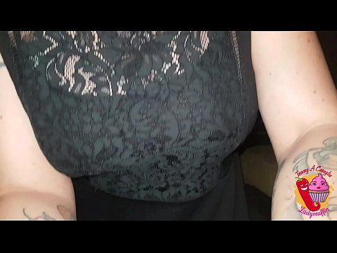 ❤️ سلٹی سوتیلی بہن اسے ایک بلو جاب اور ہسپانوی دیتی ہے۔ ❤️❌  سیکس  ﹏